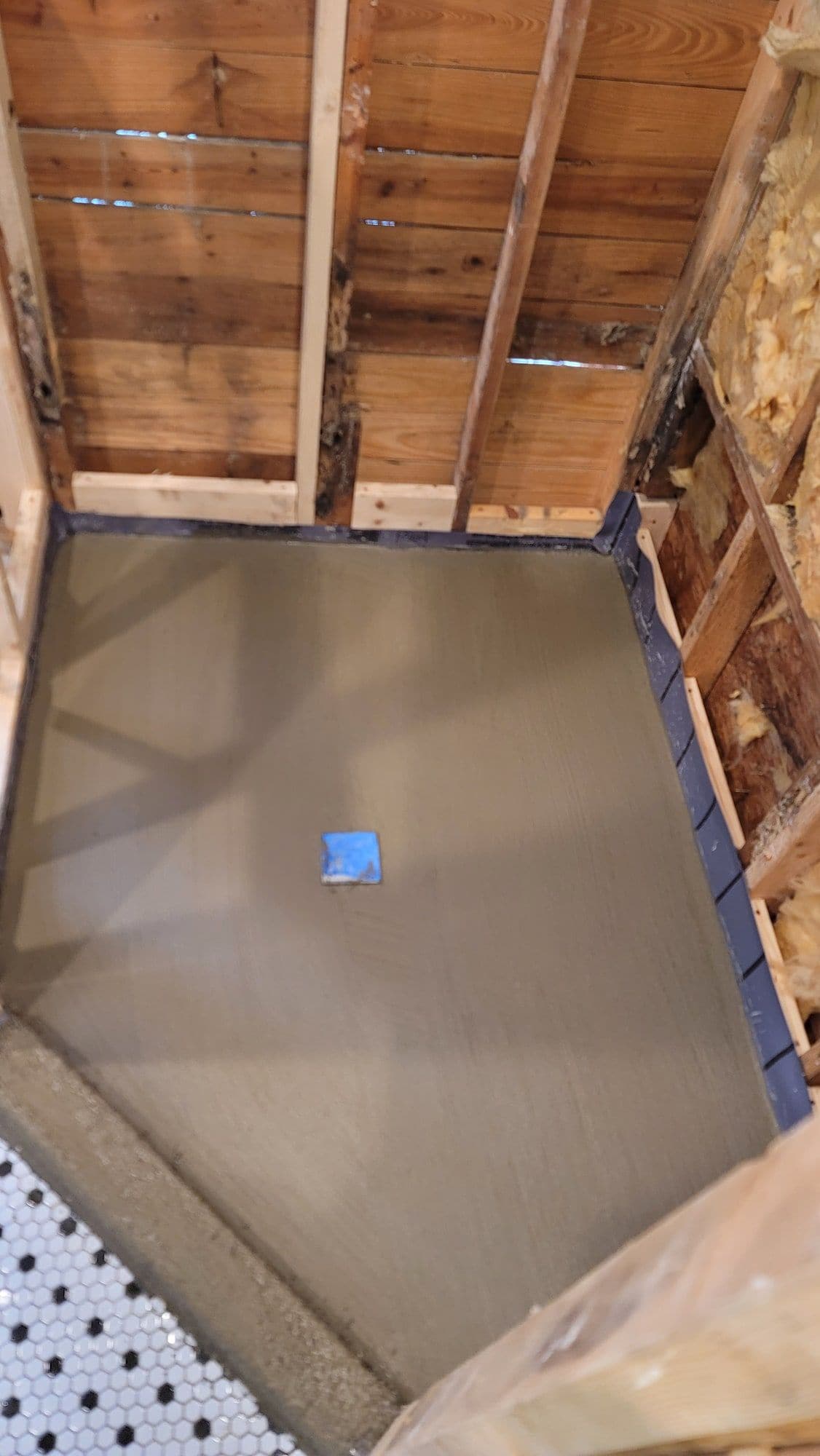 Freshly floated cement surface